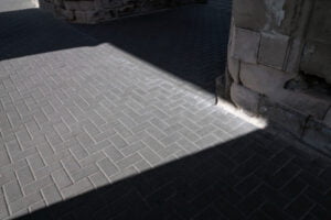 Como colocar paver de concreto na calçada? 8 Leia mais sobre o artigo Como colocar paver de concreto na calçada?