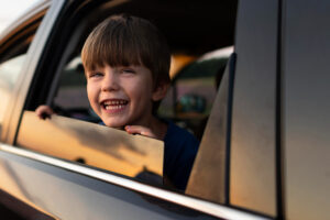 Leia mais sobre o artigo Detran-SP alerta sobre cuidados para transporte das crianças nos diferentes tipos de veículos