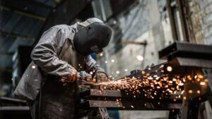 Leia mais sobre o artigo Explorando as Inovações da Indústria do Aço com o Grupo Feital