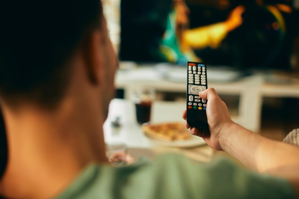 Como Assistir Televisão na Internet? 3 iptv sala
