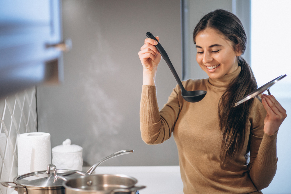 Receitas práticas para aproveitar as sobras da geladeira e criar 1 cozinhando