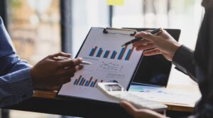 Soluções financeiras: estratégias para investir melhor 10 Leia mais sobre o artigo Soluções financeiras: estratégias para investir melhor