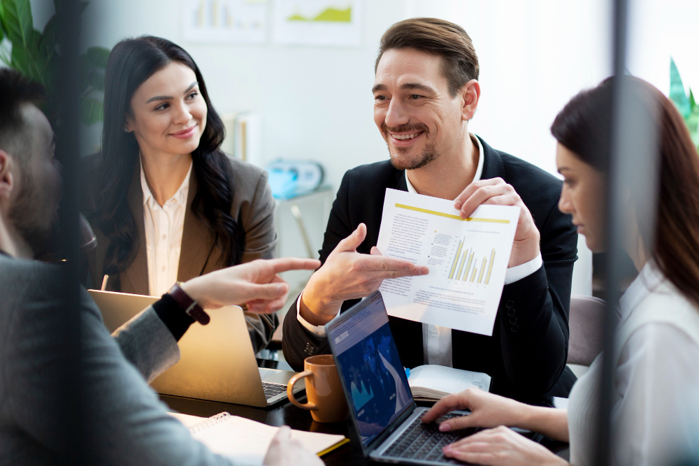 Como criar equipes motivadas e de alto desempenho 2 fechar as pessoas que trabalham em equipe